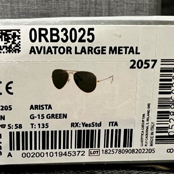 Rayban Gold Aviator Sunglasses (RB3025) - Picture 2 of 9